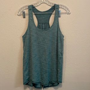 Womens lululemon tank top, green, size 6